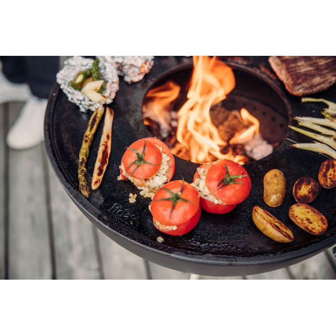 HOFATS BOWL 57 Fire Bowl with Tripod