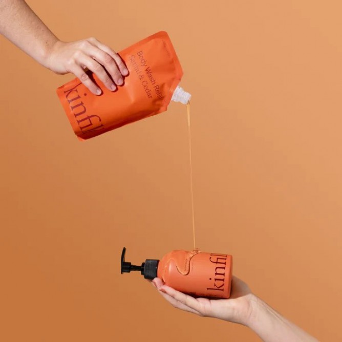 KINFILL Kätepesu täitepakend, sandlipuu & seeder, 500 ml