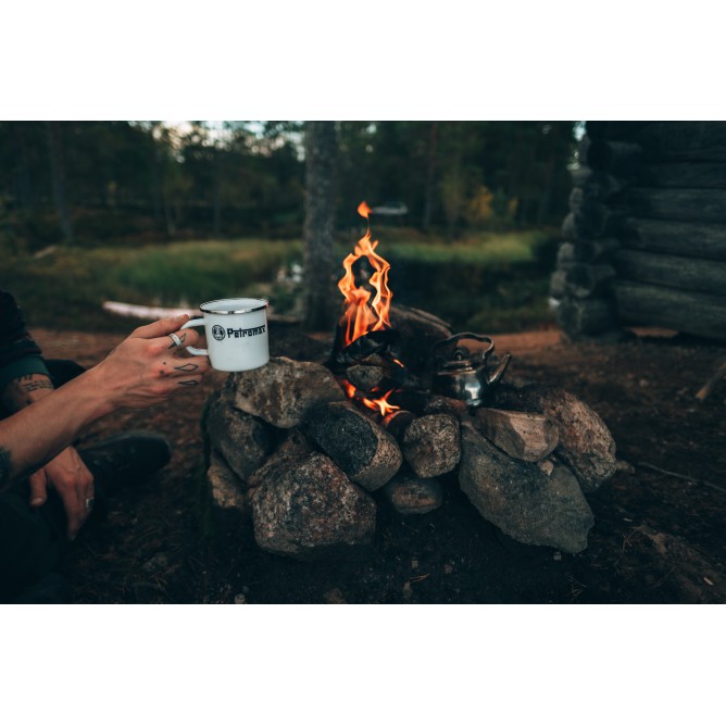 PETROMAX enamel mug white